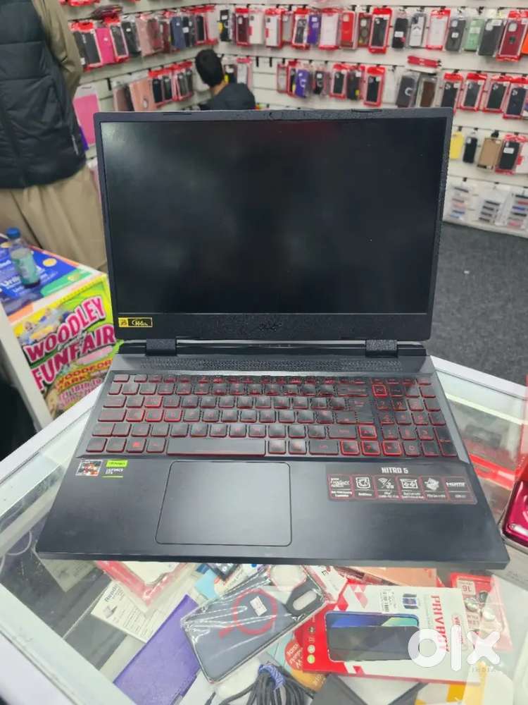 Acer Nitro 5 Gaming Laptop / RTX Graphics / 16GB RAM / 1TB SSD