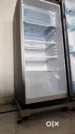 It's a Samsung Fridge perfectly new one 183 lts. And not been used.