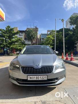 Skoda Superb 2.0 TSI AT L&K, 2017, Petrol