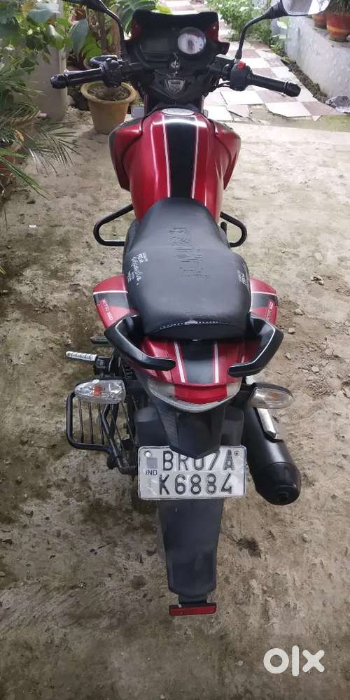 Bike is very good condition and all pepar ok
