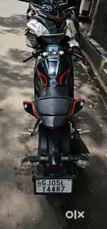 R15 V4 model 2022