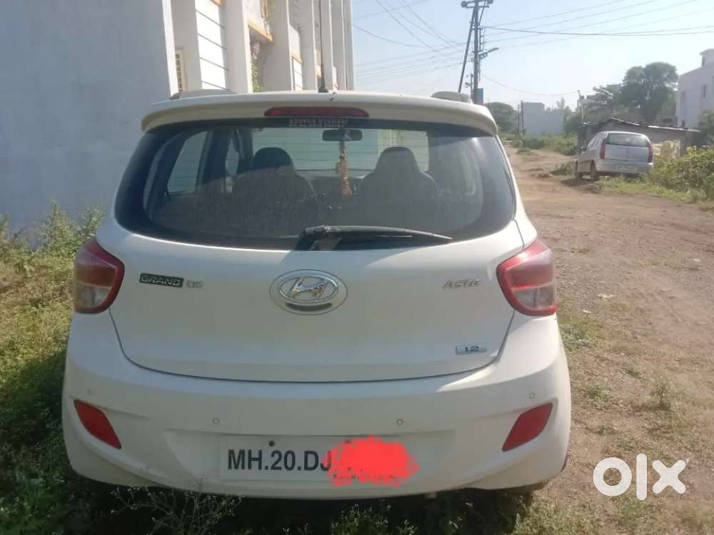 Hyundai Grand i10 2015 Petrol 69700 Km Driven