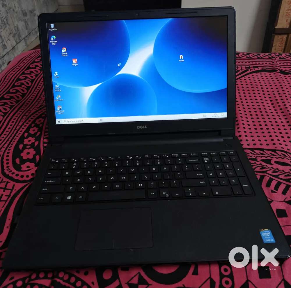 Dell Inspiron 3558 - i3
