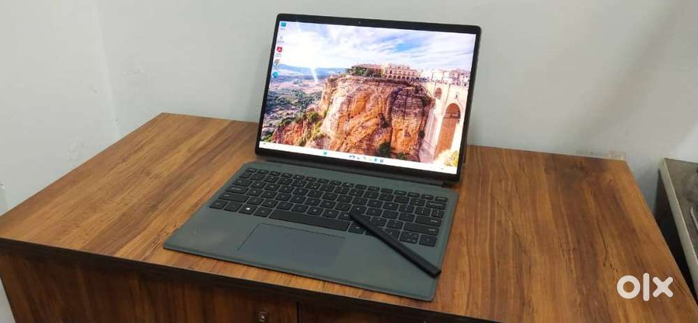 DELL LATITUDE 7320(I5-11TH/8GB/256SSD/13.3)-bag/mouse/COD/Used laptops