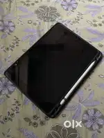 iPad 9th gen, 64gb, wifi with apple pencil.