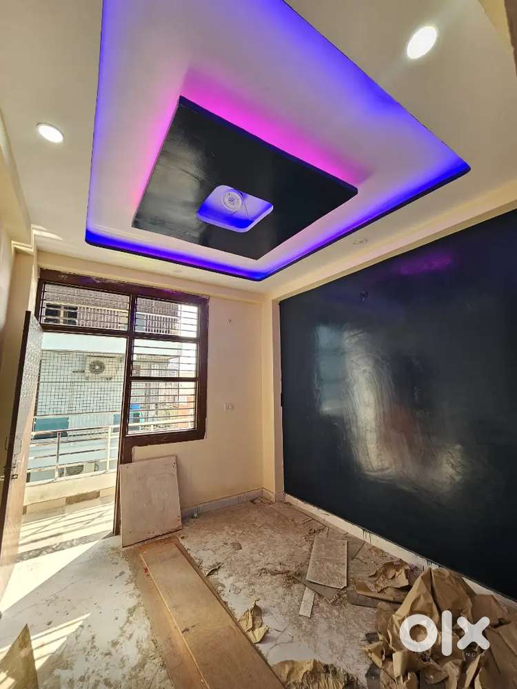 3 bhk flat ready to move affordable price good location
