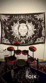 Electronic drum kit