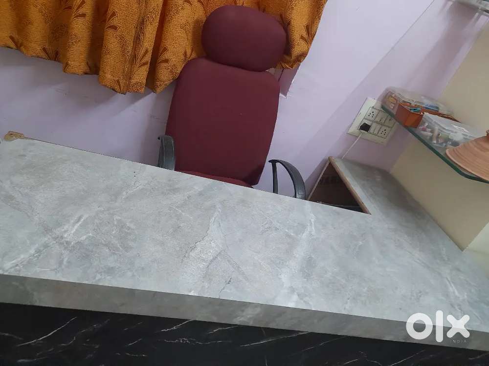 L shape counter and chair