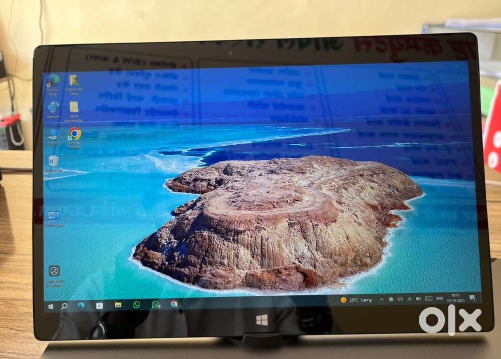 Dell Latitude 12 (7275) 2-in-1 Touch Screen Laptop 256SSD