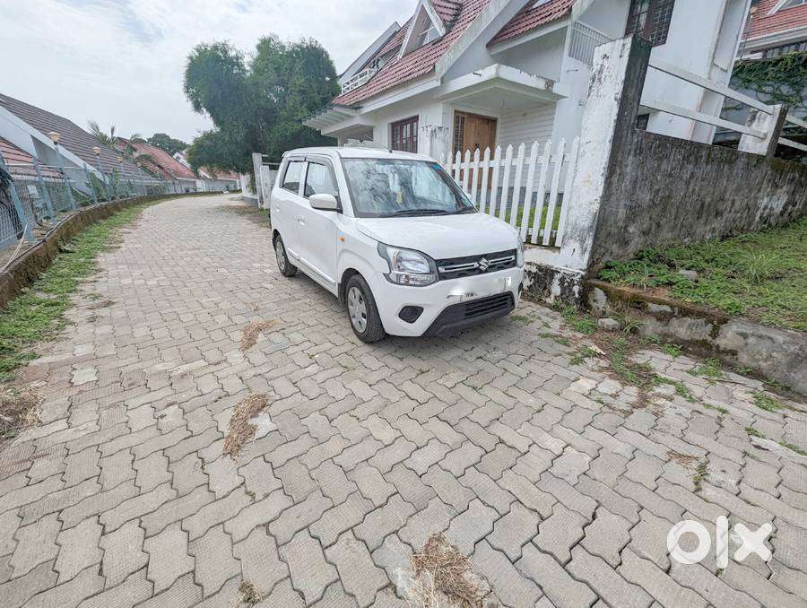 Villa near Kottayam town 4 km 3 bed 6 cents 65 lakhs
