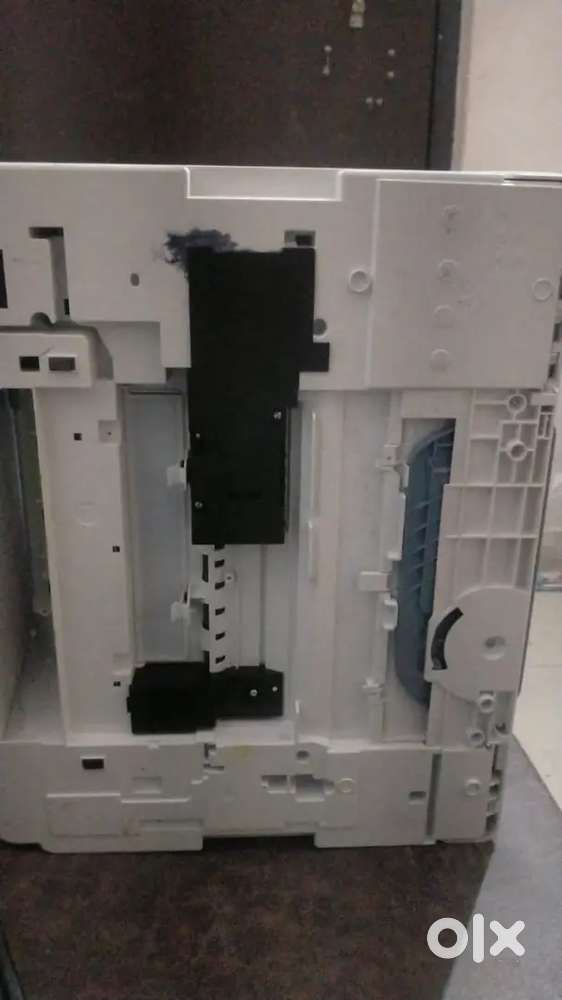 HP COLOURED PRINTER