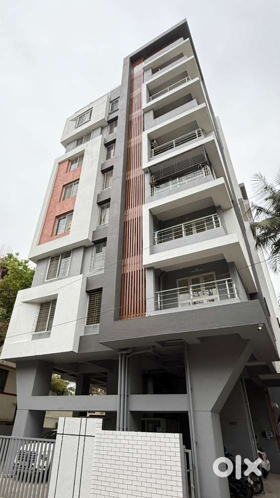 Jeevan Nagar , Near Ramkrishna More Sabhagruh