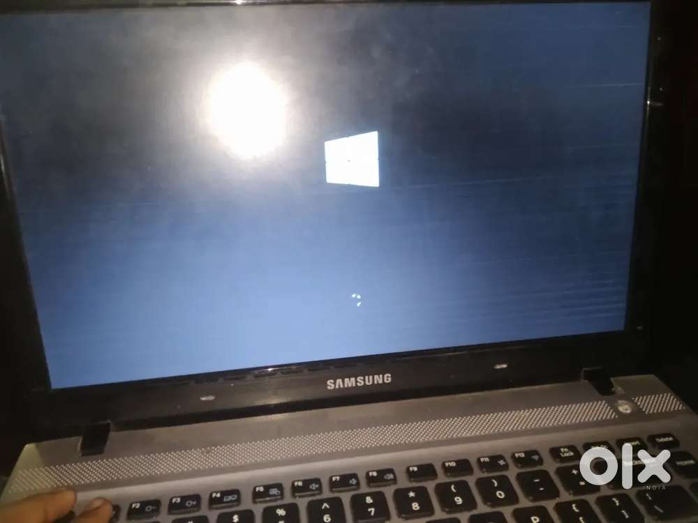 Samsung Notebook NP300E4v laptop