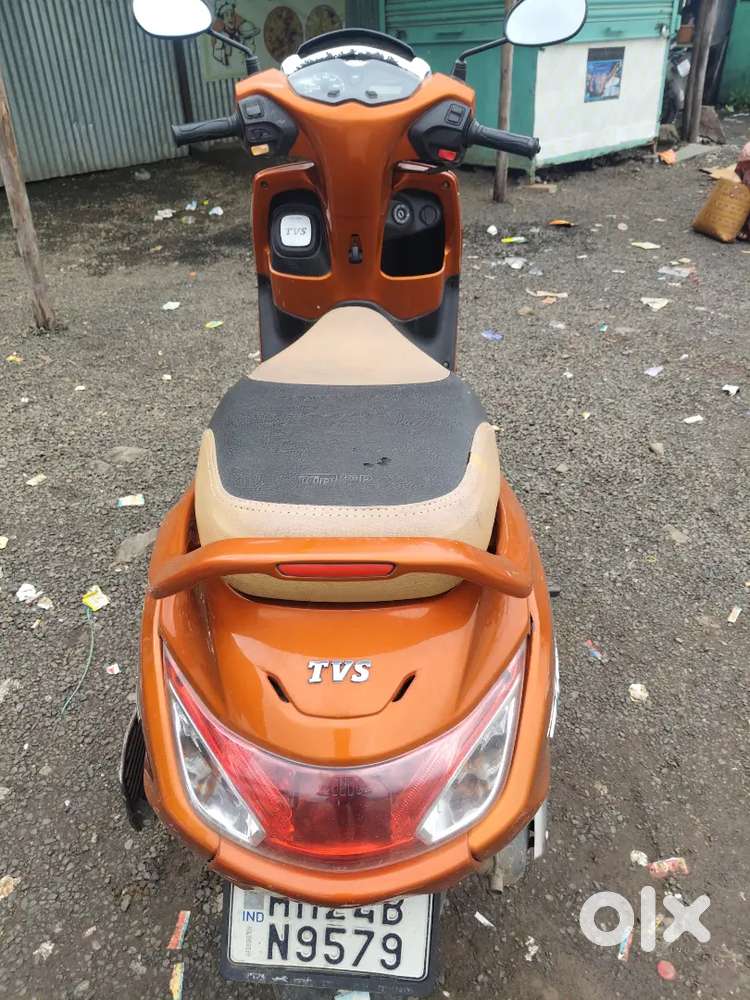 Tvs Jupiter (Orange)