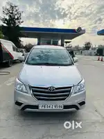 Toyota Innova 2013