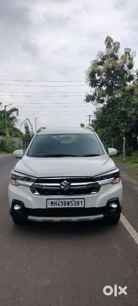 Maruti Suzuki XL6 1.5 Alpha MT, 2023, Petrol