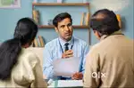 বন্ধন বেঙ্কৰ office'ত যুৱক আৰু যুৱতীৰ recruit কৰি থকা হৈছে