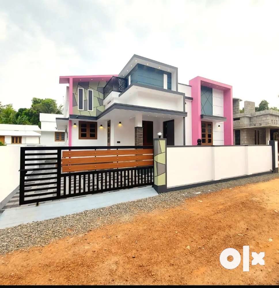 NEWLY 2 BED ROOMS 775 SQFT HOUSE IN ALUVA PARAVUR route thattampady