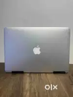 13” Macbook Air - i5