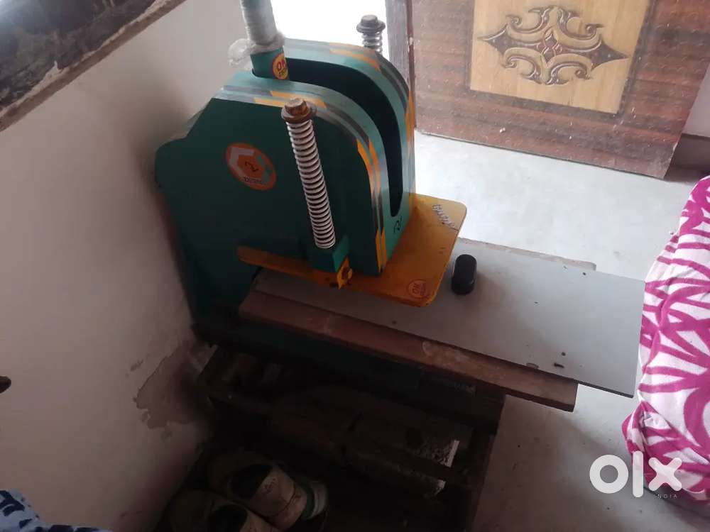 Slippers machine news urgently sell