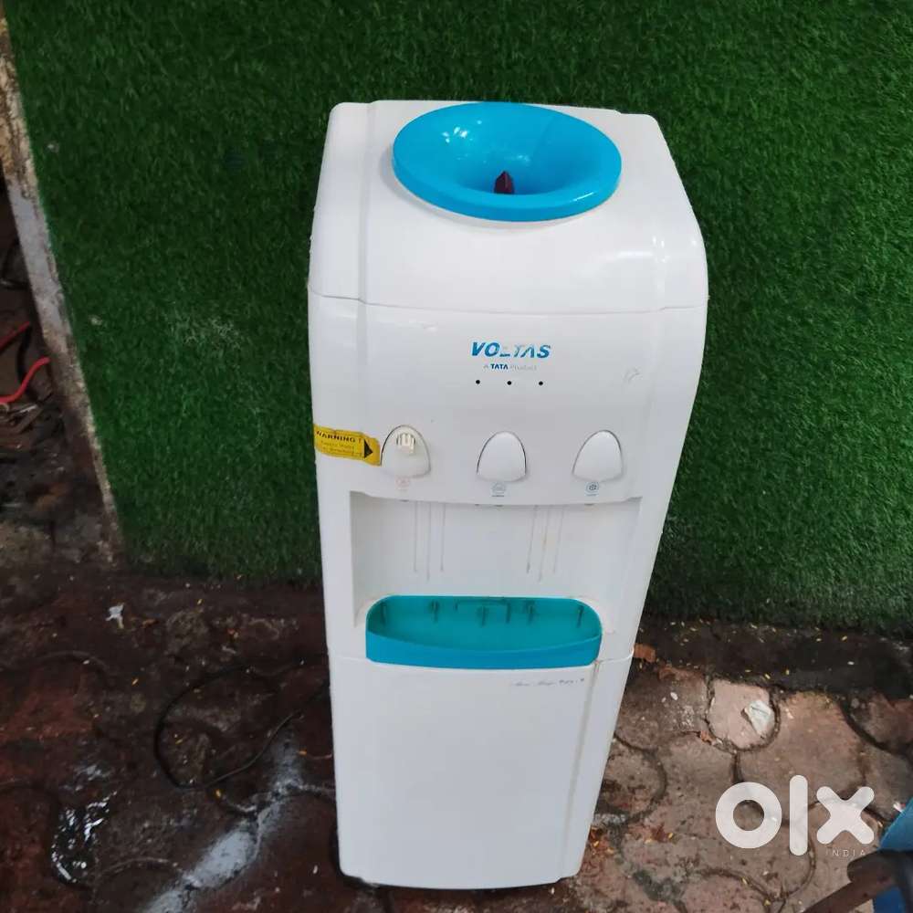 Voltas water dispenser full working condition