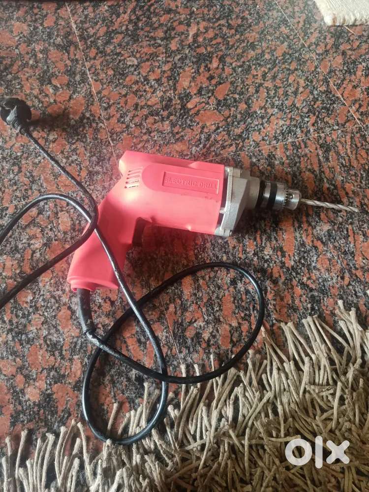 electric drilling machine in excellent condition for sale