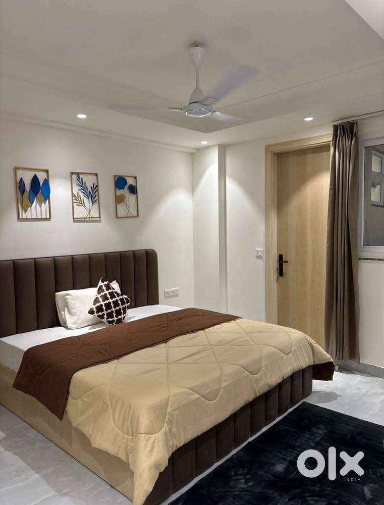Fully Furnished 1bhk flat available for rent in Saket.