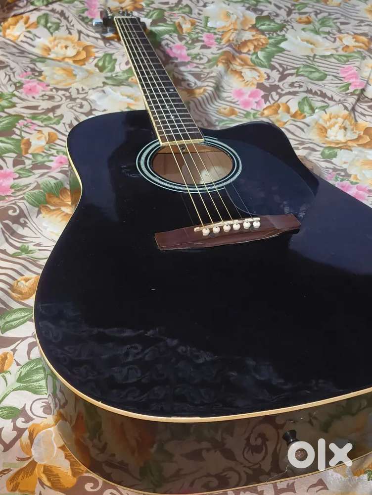 Kaps guitar Jambo size