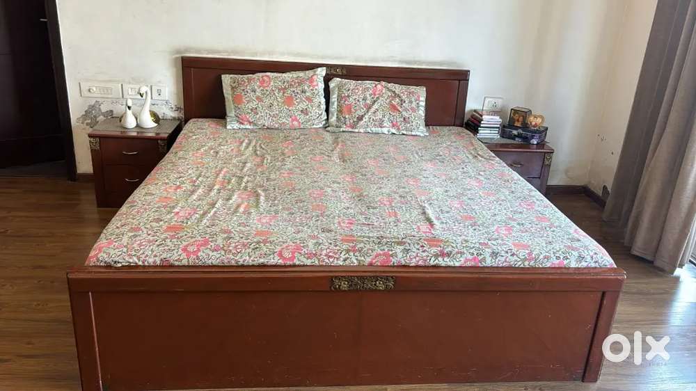 Room furniture