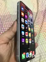 iPhone 15 128 GB