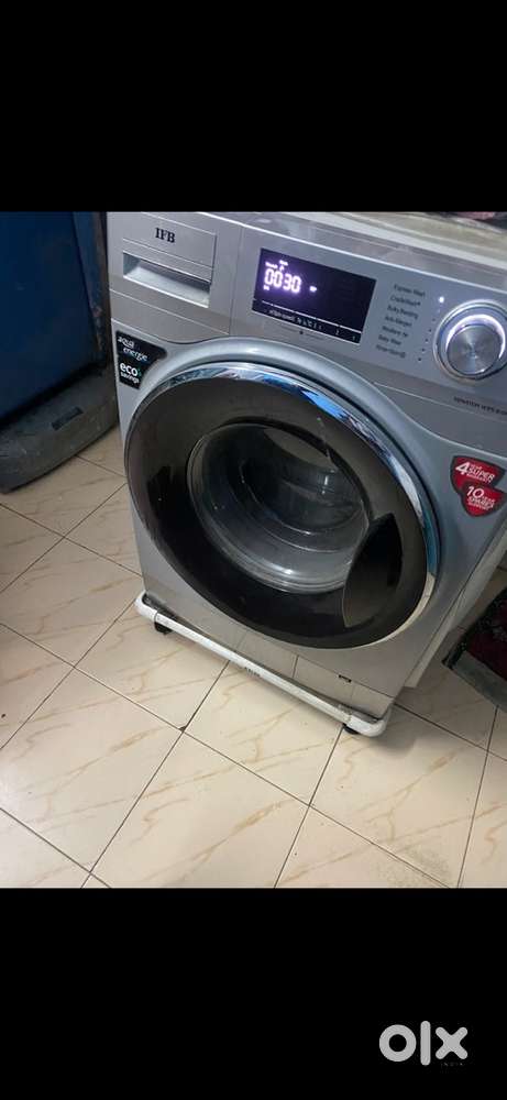 IFB 8 kgs  sale like NeW urgent sale