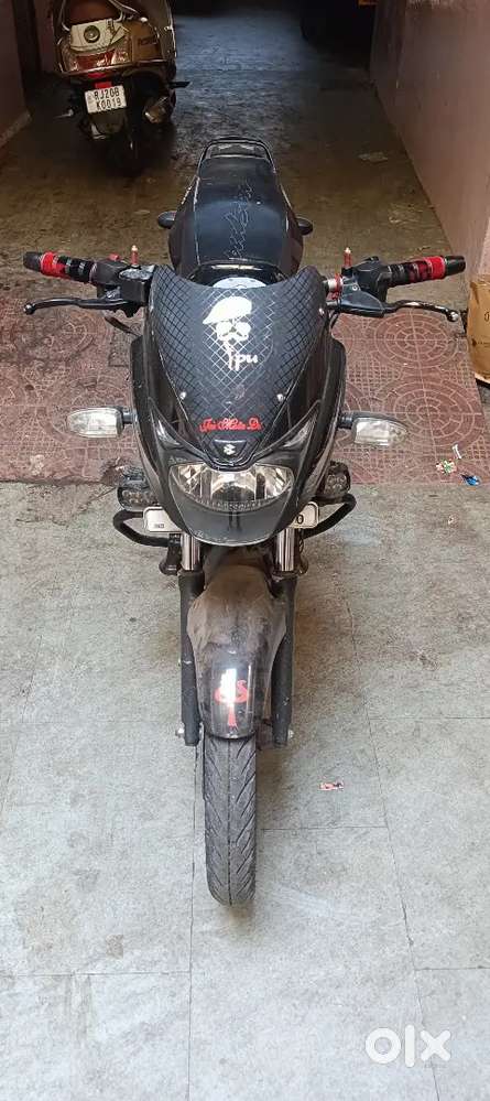 New condition and one hand used all papers completed tyre fresh