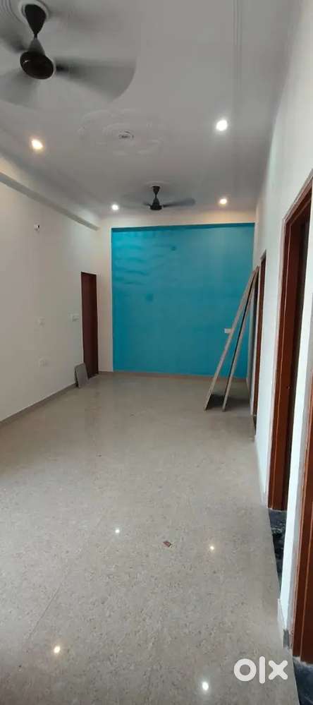 2BHK portion for Only Girls and small family.