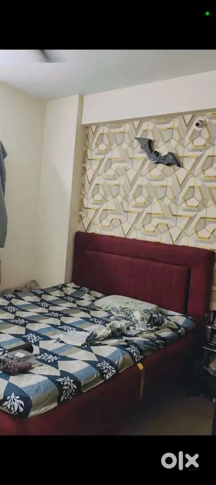 2 bhk semi furnished flat available