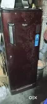 Whirlpool 5 star fridge 8 years old