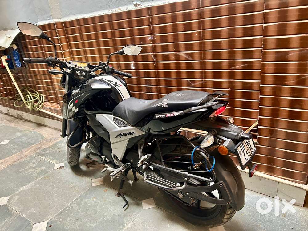 Tvs apache rtr v4 (2022)