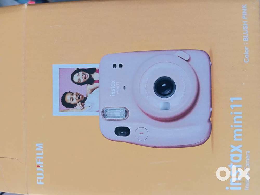 Instax camera