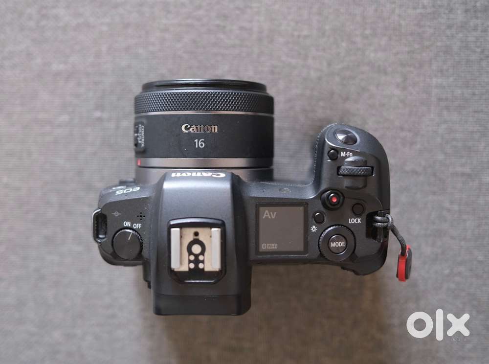 Canon Rf 16mm F2.8 Lens / EF 50mm f1.2 lens