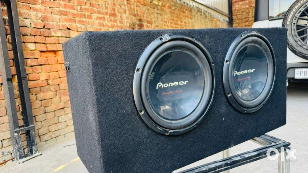 Pioneer woofers with box