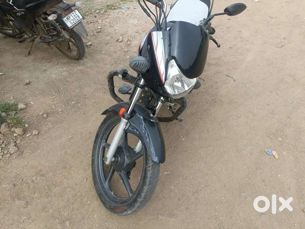 गाडी मे  कोई प्रॉब्लम नहीं है कारवेटार वालीं है