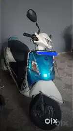 Hero plesure scooter