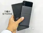 SAMSUNG FOLD 4 FULL KIT 256 GB VERY NEAT CONDITION