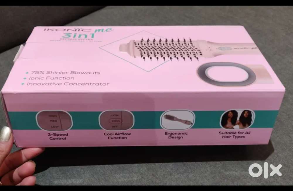 Ikonic hair styler and dryer