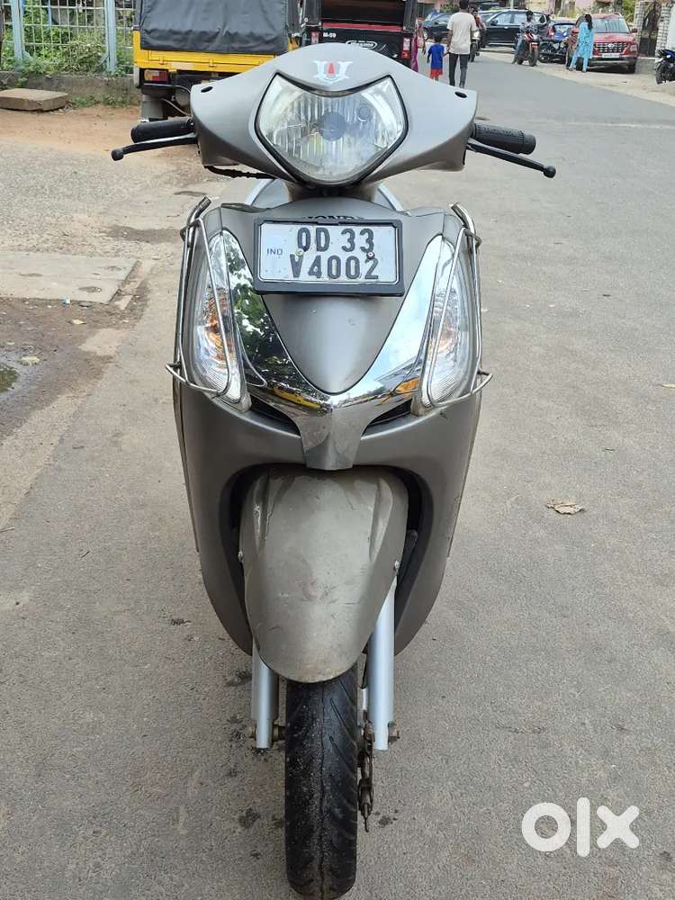 Aviator  scooter excellent condition