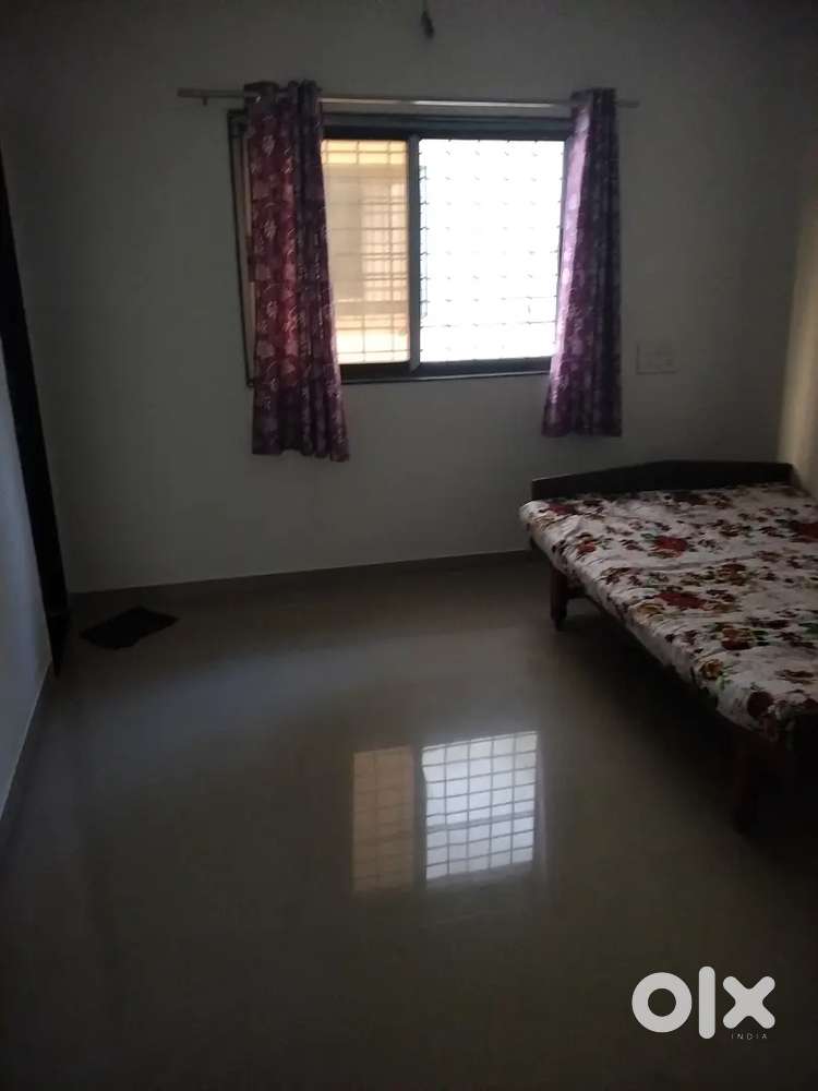 PG for girls and working women only