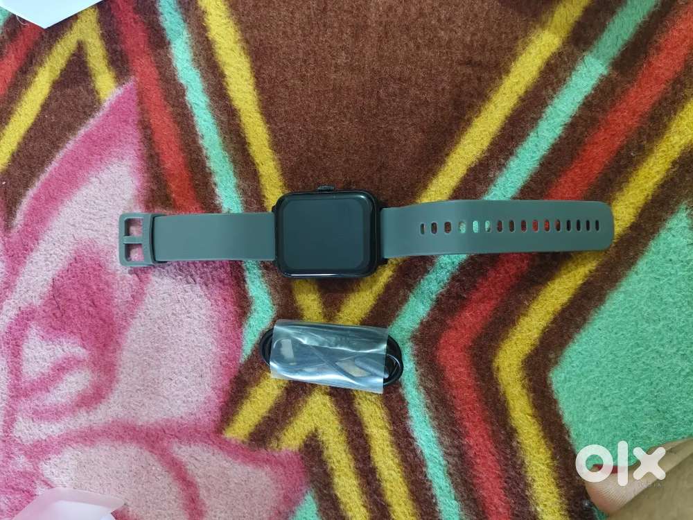 Noise smart watch