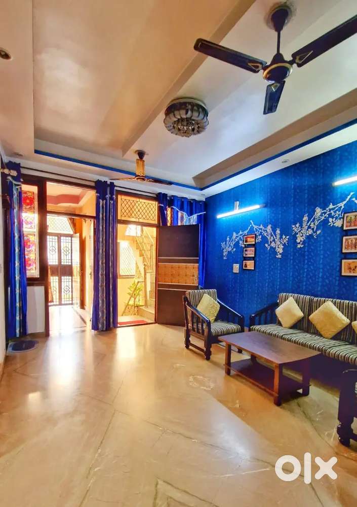 2bhk luxury fully furnished flat available in indirapuram near sec-62
