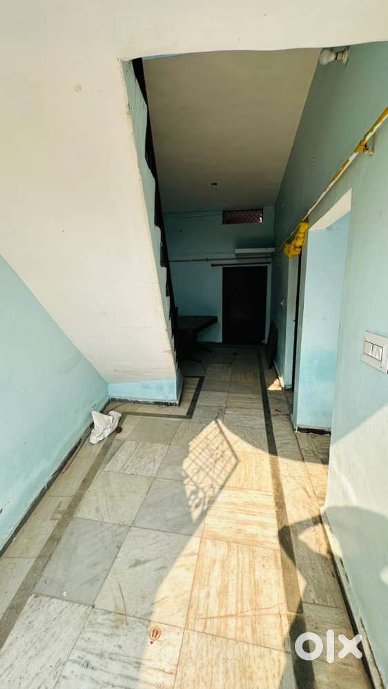 Independent house for rent in Basant vihar colony near harikish degree
