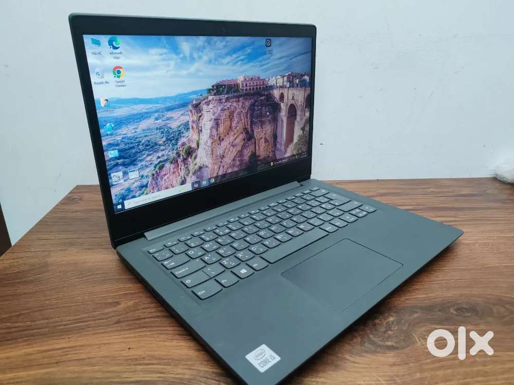 Lenovo Laptop V14 / Core i5 10th/ 8GB/ 256GB/ 14 Inch Display/ Windows
