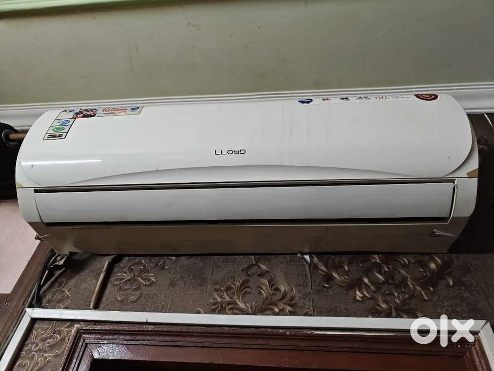 Lloyd 1.5 ton split ac